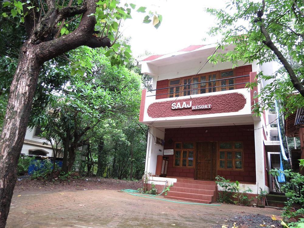Saaj Resort Dāpoli 外观 照片